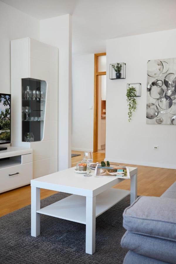 Spacious 2Bdr Apartment Near Business District Zagrzeb Zewnętrze zdjęcie