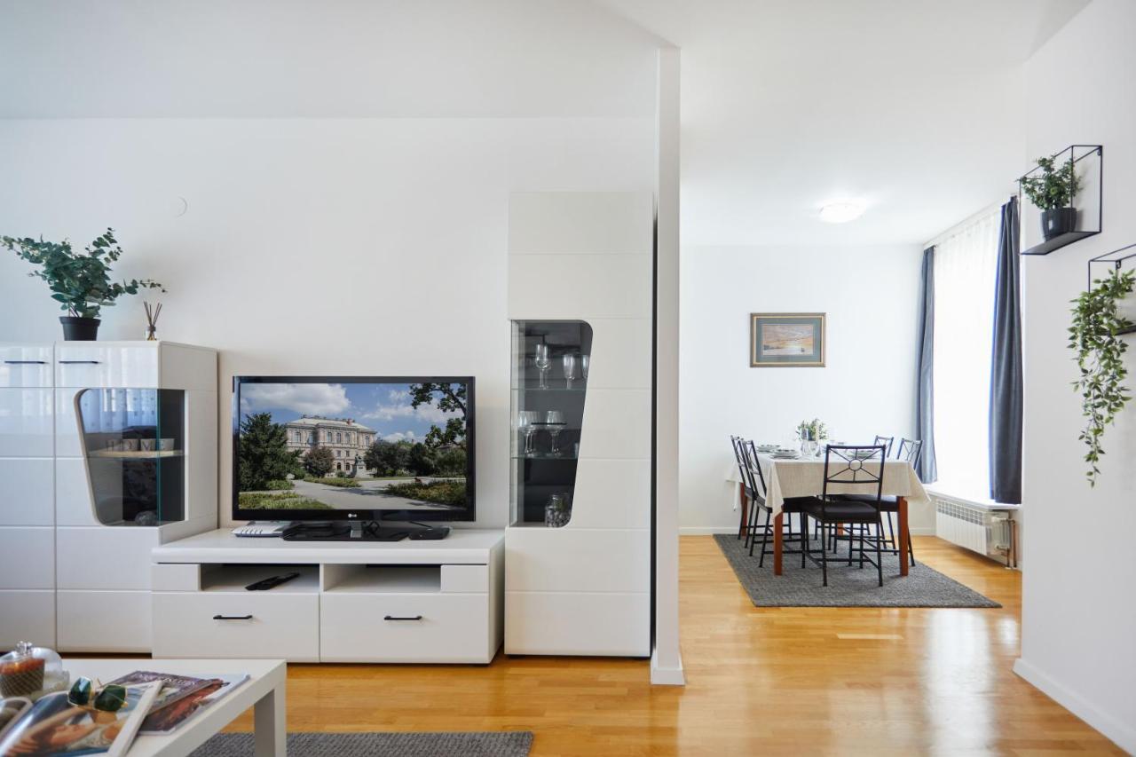 Spacious 2Bdr Apartment Near Business District Zagrzeb Zewnętrze zdjęcie