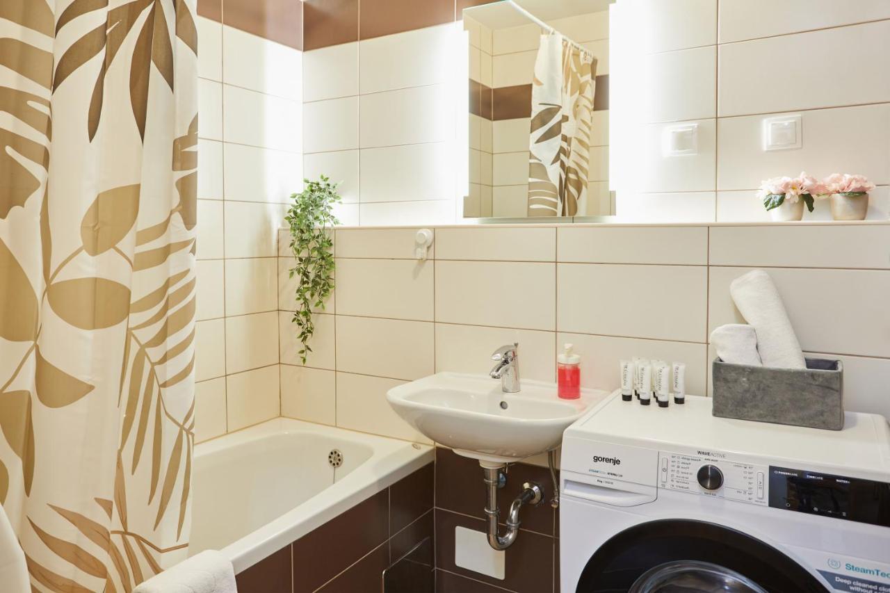 Spacious 2Bdr Apartment Near Business District Zagrzeb Zewnętrze zdjęcie